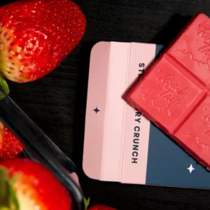 Desert Stardust Mushroom Chocolate Bar – Strawberry Crunch